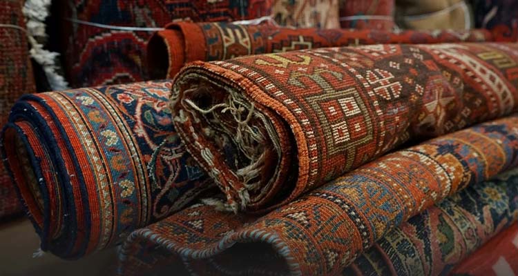 روش انبار کردن فرش و نگهداری صحیح از آن